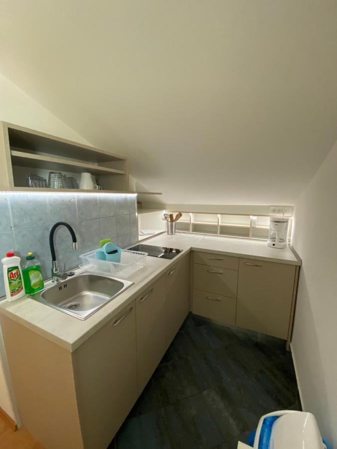 Apartmani Velnic Baška Exteriör bild