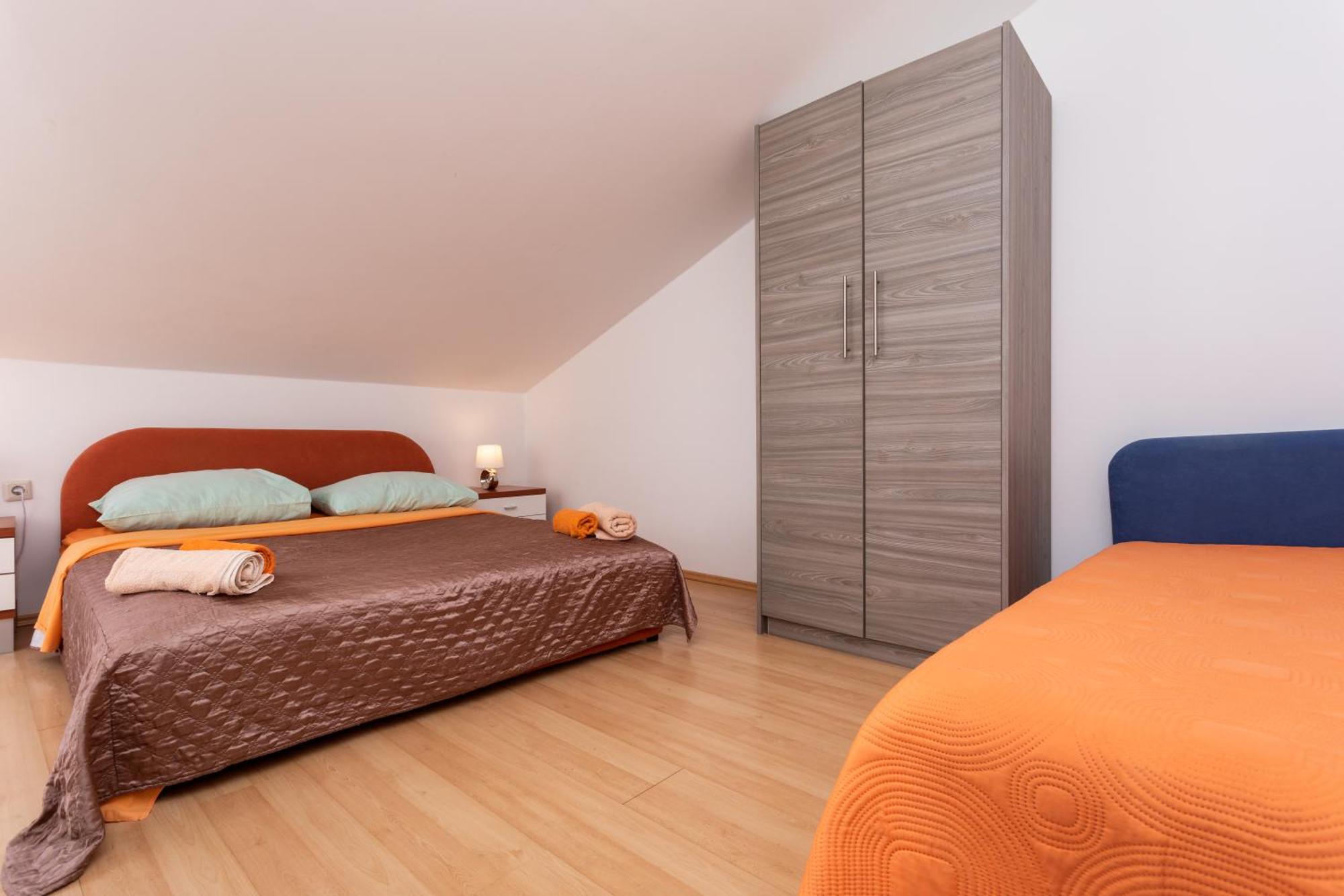 Apartmani Velnic Baška Exteriör bild